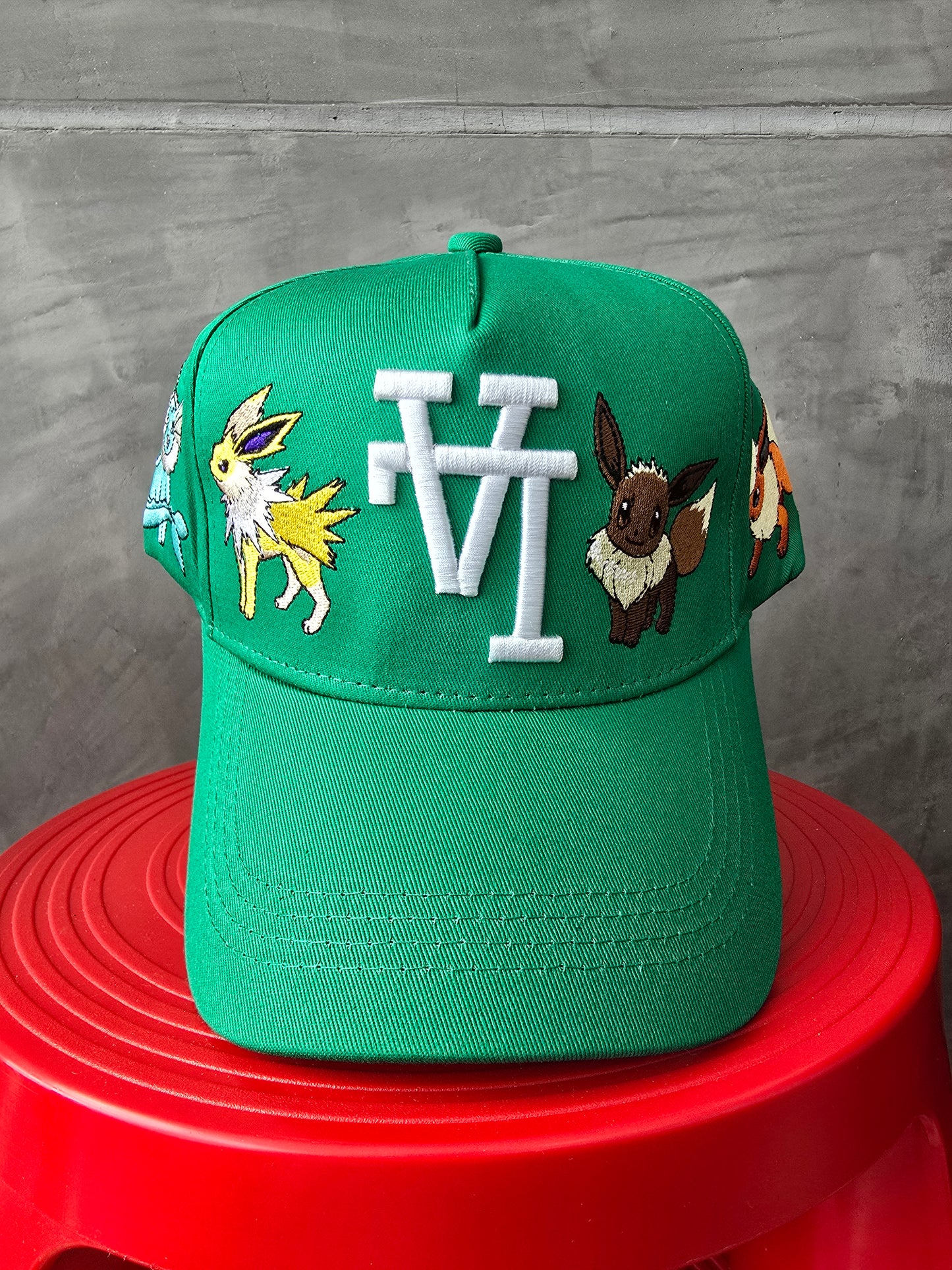 EVOLUTIONS HAT