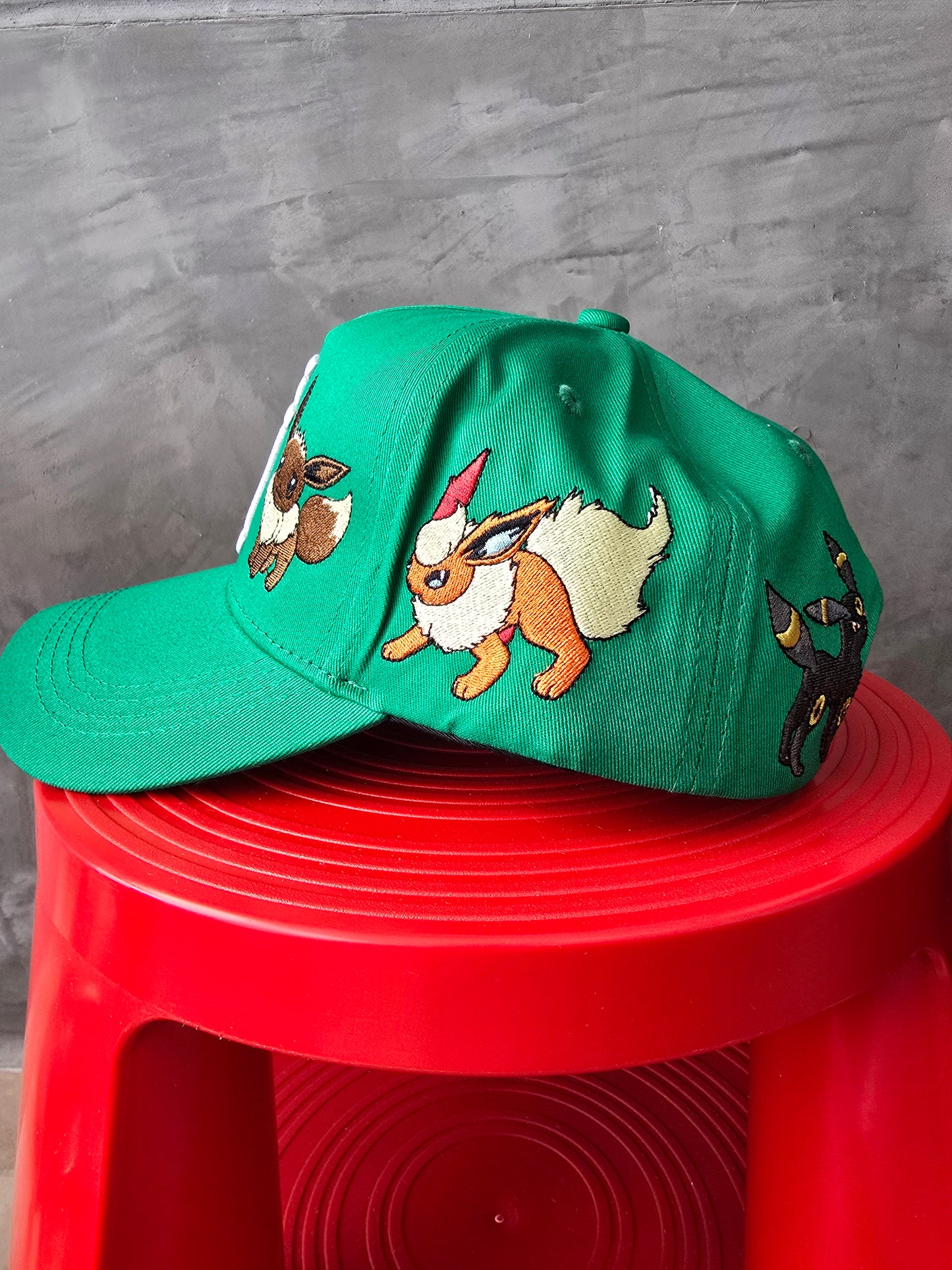 EVOLUTIONS HAT